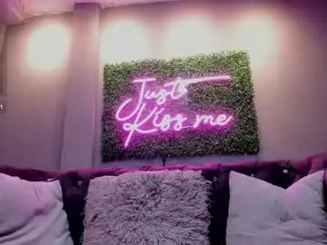 Danielebeck  live sex cam