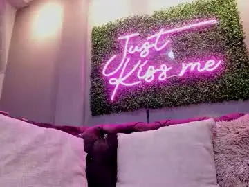 Danielebeck  live sex cam