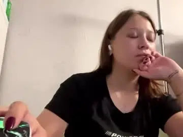 Delmakiebler  live sex cam
