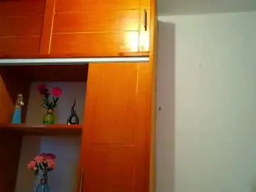 Goldennqueen_  live sex cam