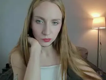 Kelly_gerzikaaa  live sex cam