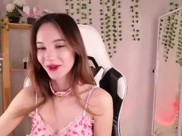 Lilcatalia  live sex cam