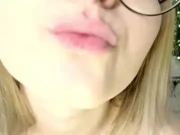 Lilit__harwell  live sex cam