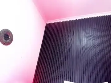 Mommy_huge_ass  live sex cam