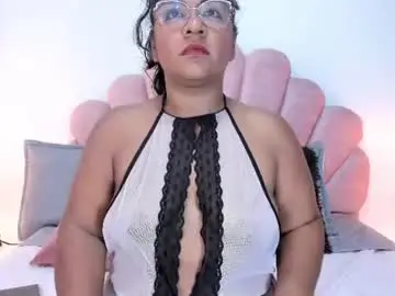 Mommy_huge_ass  live sex cam
