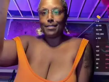 Naomigiirl6  live sex cam