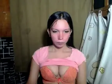 Prettylovebarbieintownxx  live sex cam