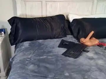 Sexymilf3434  live sex cam