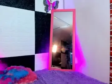 Sophie_andi1  live sex cam