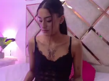 Sweetvibes69  live sex cam