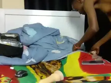 Tinnysecret1  live sex cam