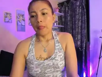Arya_lee  live sex cam