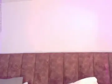 Cheneelllorens  live sex cam