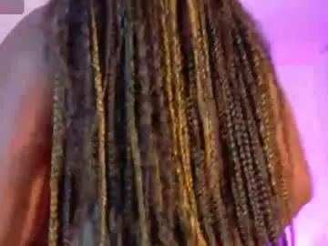 Cheneelllorens  live sex cam