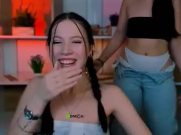 Keuli_li  live sex cam