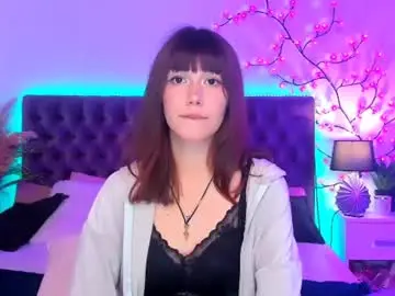 Milanahottss  live sex cam