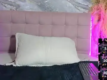 Scarlet_snout  live sex cam