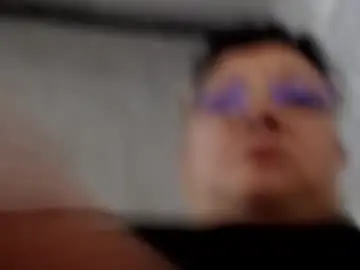 Tomboy_jzz  live sex cam