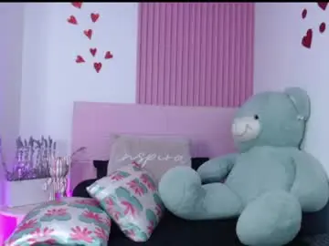 Velvertdemon23  live sex cam