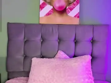 Cassie_fletcher  live sex cam