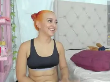 Emi_henao  live sex cam