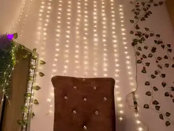 Giuliacash  live sex cam