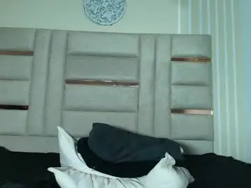 Heidygonzales  live sex cam