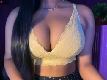 Indian_raya  live sex cam