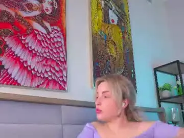 Islandladies  live sex cam