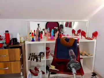 Karlahartley  live sex cam