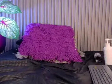 Karlisweet  live sex cam