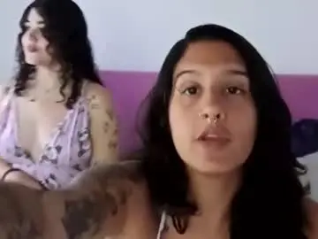 Karolyne_lee  live sex cam