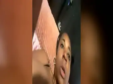 Ladylicc2  live sex cam