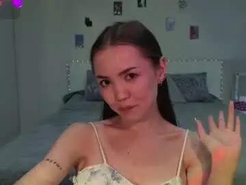 Sweetieee_kira  live sex cam