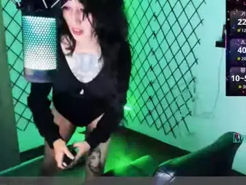 Yoshino_san  live sex cam