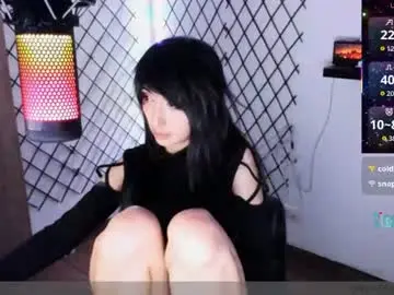 Yoshino_san  live sex cam
