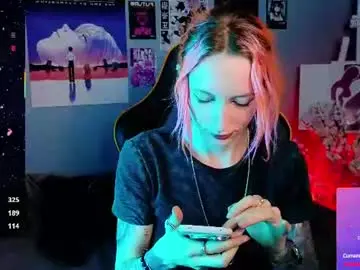 _helencarter  live sex cam
