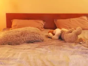 Andrasweetie  live sex cam