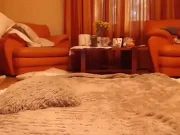Andrasweetie  live sex cam
