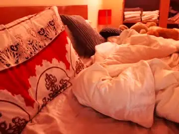 Andrasweetie  live sex cam