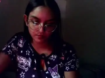 Ari_20_  live sex cam