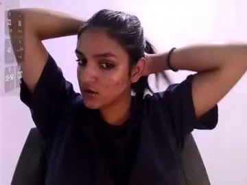 Ari_20_  live sex cam