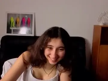 Cherryo_bloom  live sex cam