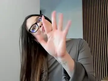 Devyale  live sex cam