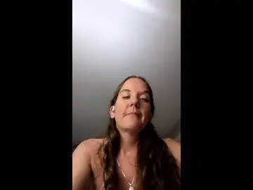 Flirtyfem40  live sex cam