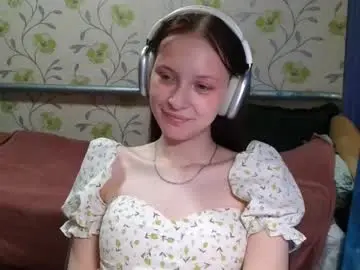 Gertrudhore  live sex cam
