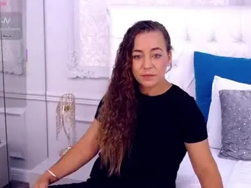 Katynolan  live sex cam