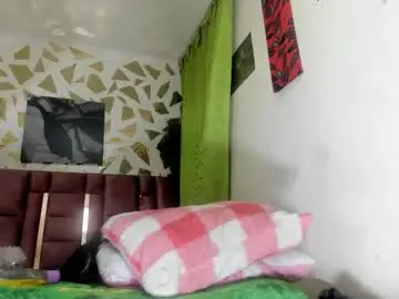 Kazsandrah  live sex cam