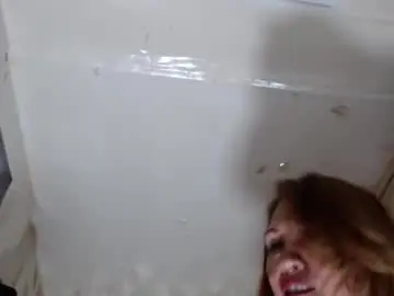 Kazsandrah  live sex cam