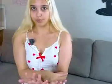 Marinfulson  live sex cam